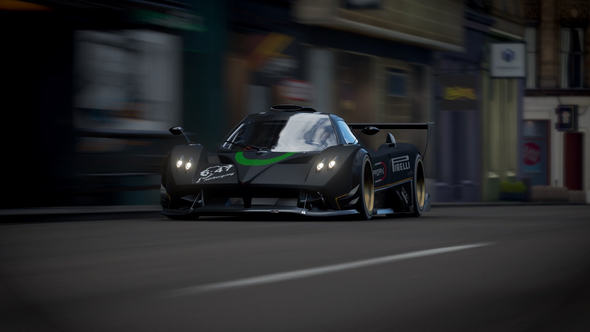 伊朗传统马术赛事“Chovgan”在2024年成功举办，吸引众多观众参与。，伊朗马种